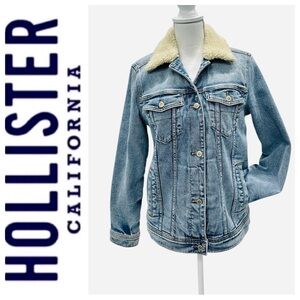 Hollister Y2K Sherpa Jean Jacket in Light Wash Size Small